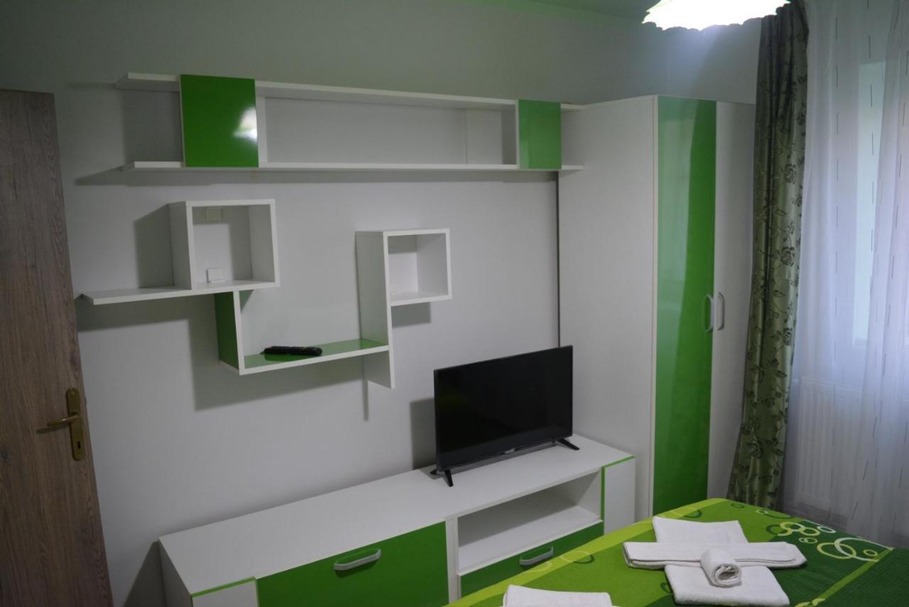 Green Rooms Vajdahunyad Kültér fotó